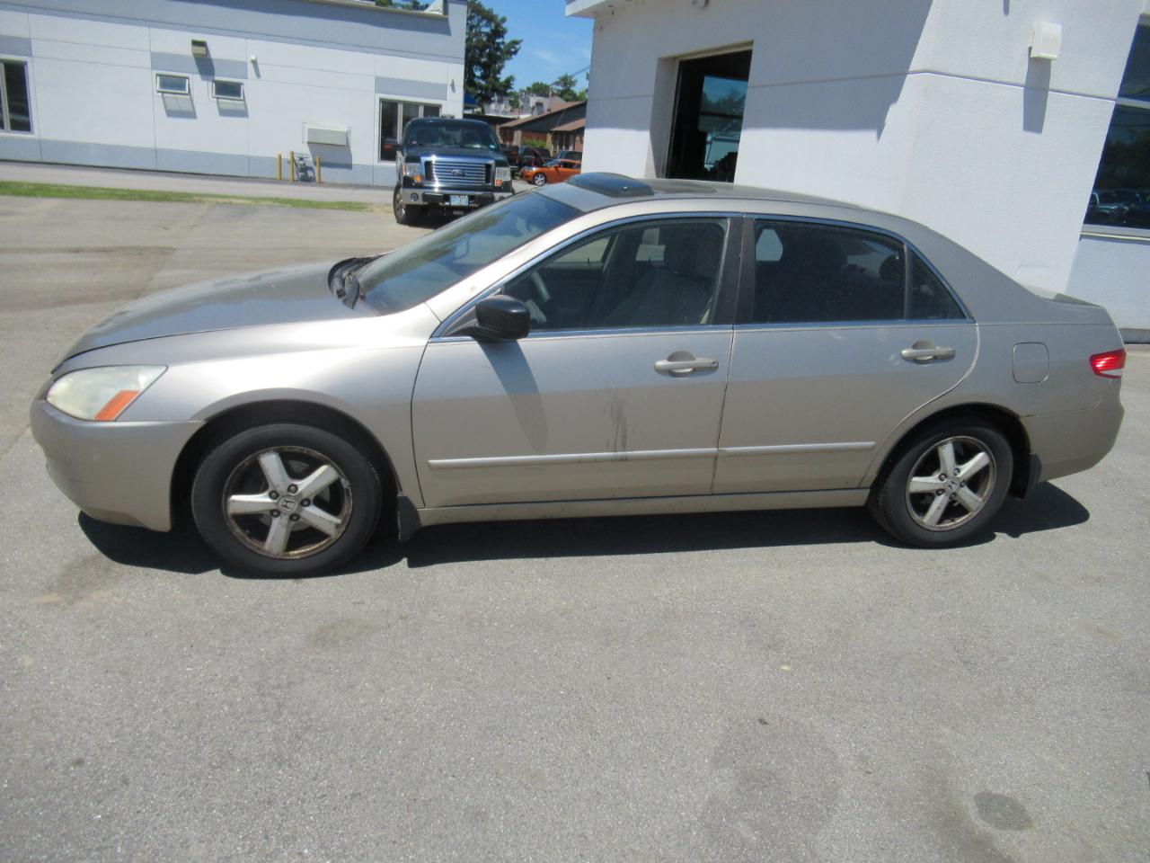 Honda Accord Sdn  2003