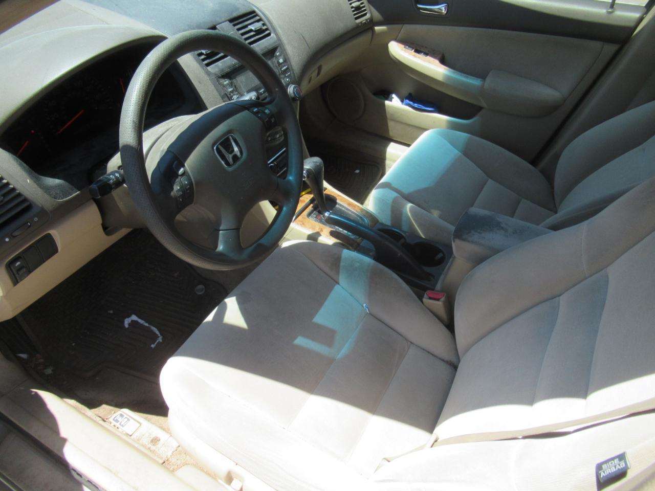 Honda Accord Sdn  2003