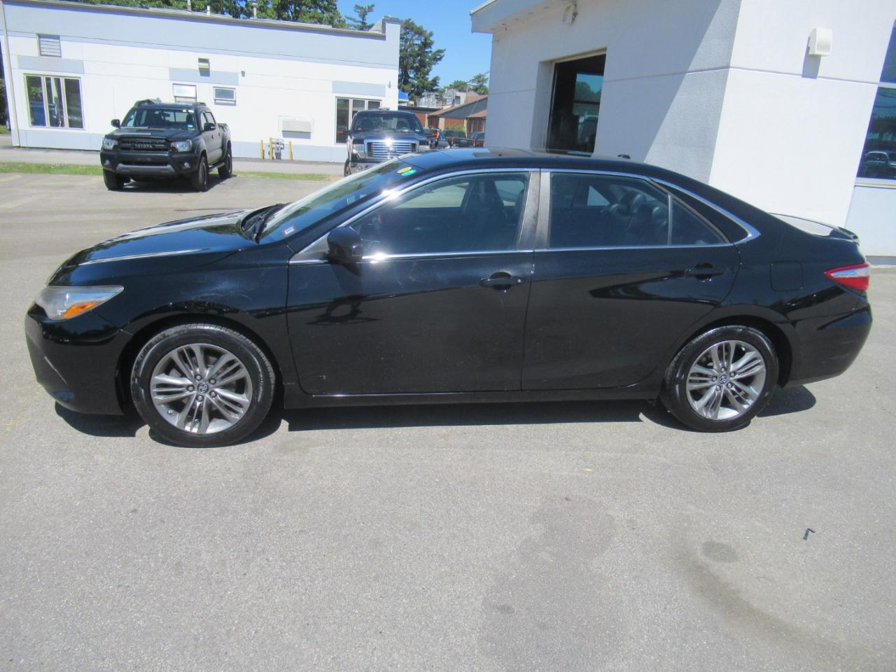 Toyota Camry  2017