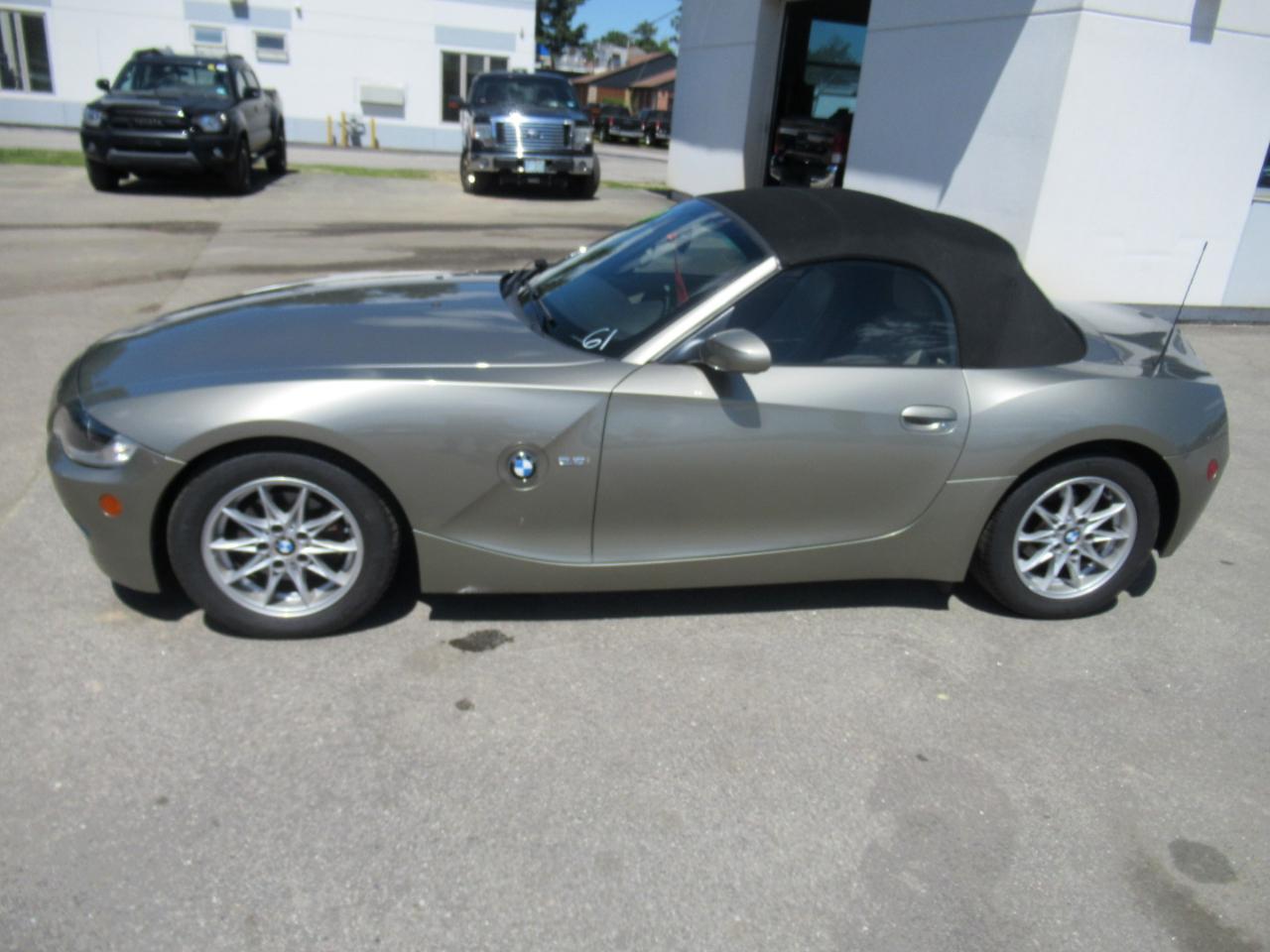 BMW Z4  2005