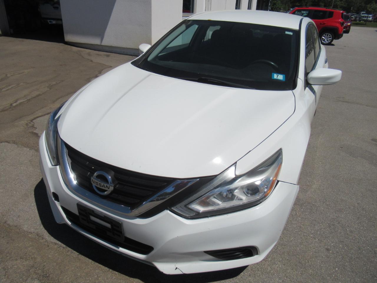 Nissan Altima  2017