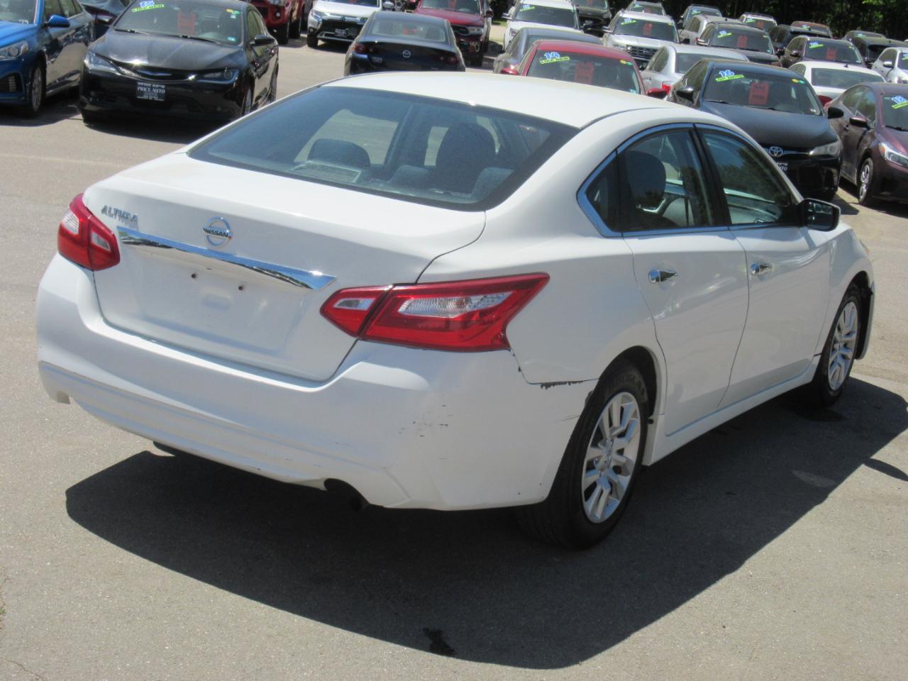 Nissan Altima  2017