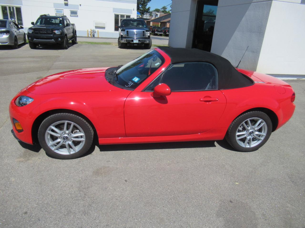 Mazda MX-5 Miata  2015