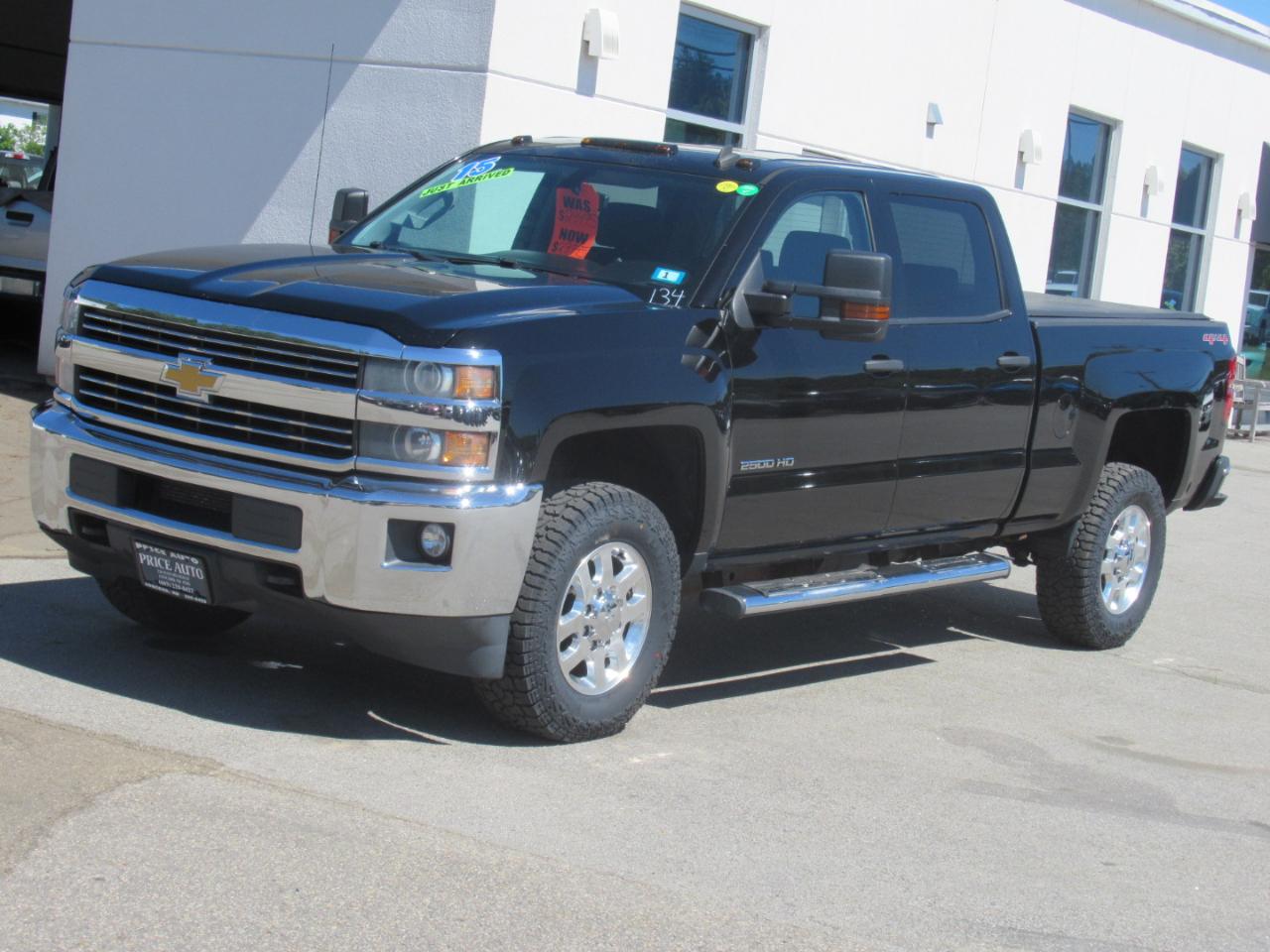 2015 Chevrolet Silverado 2500HD LT 4x4 4dr Crew Cab SB