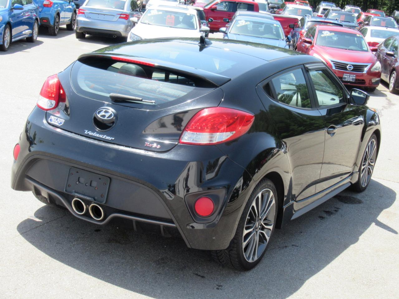 Hyundai Veloster  2016