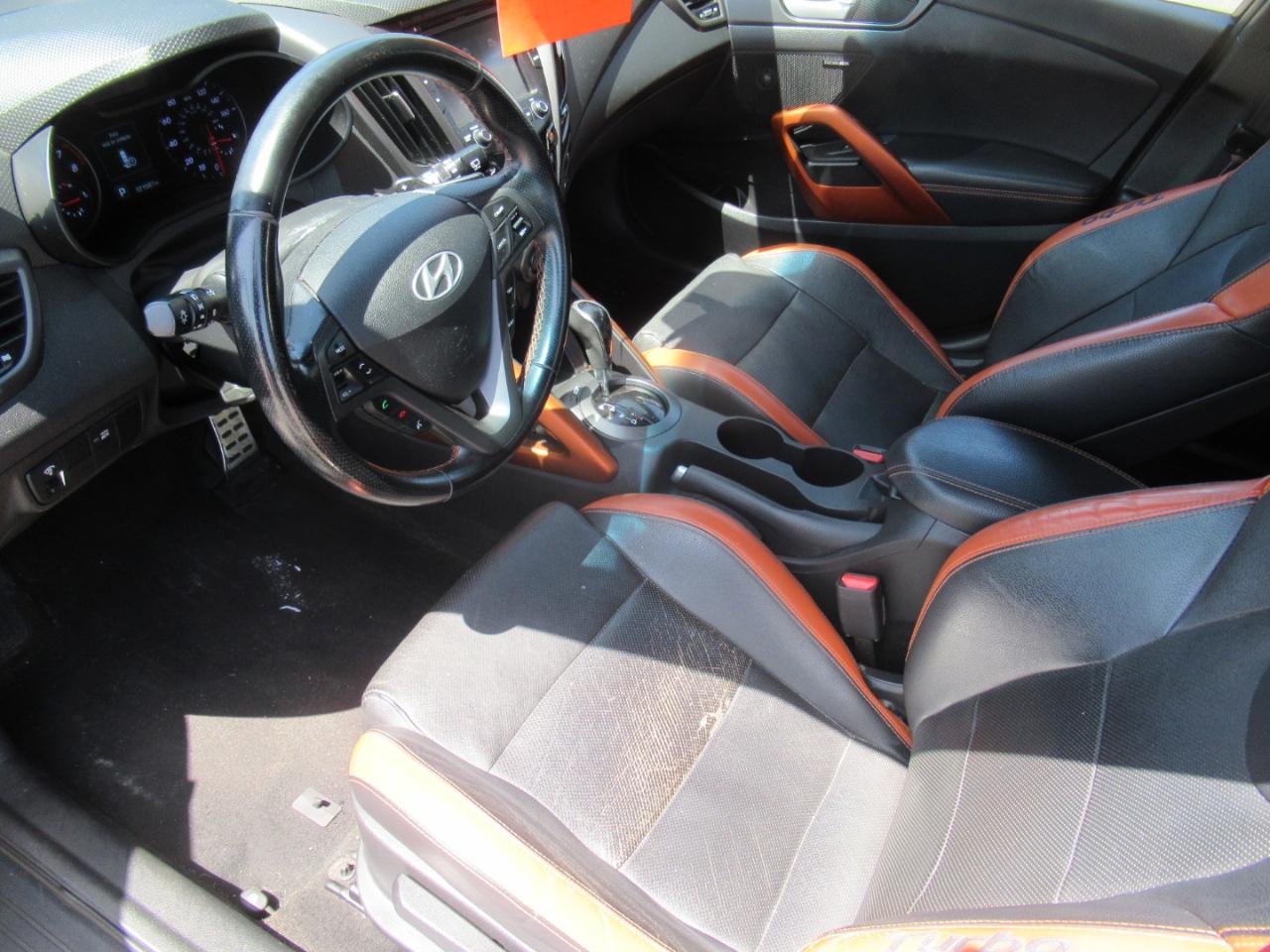 Hyundai Veloster  2016