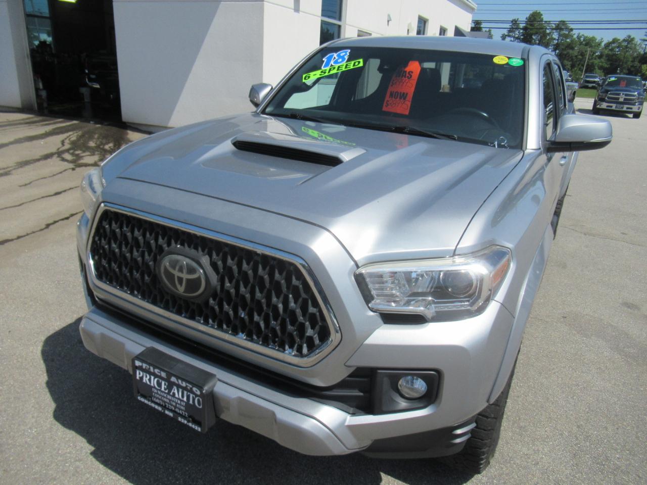Toyota Tacoma  2018