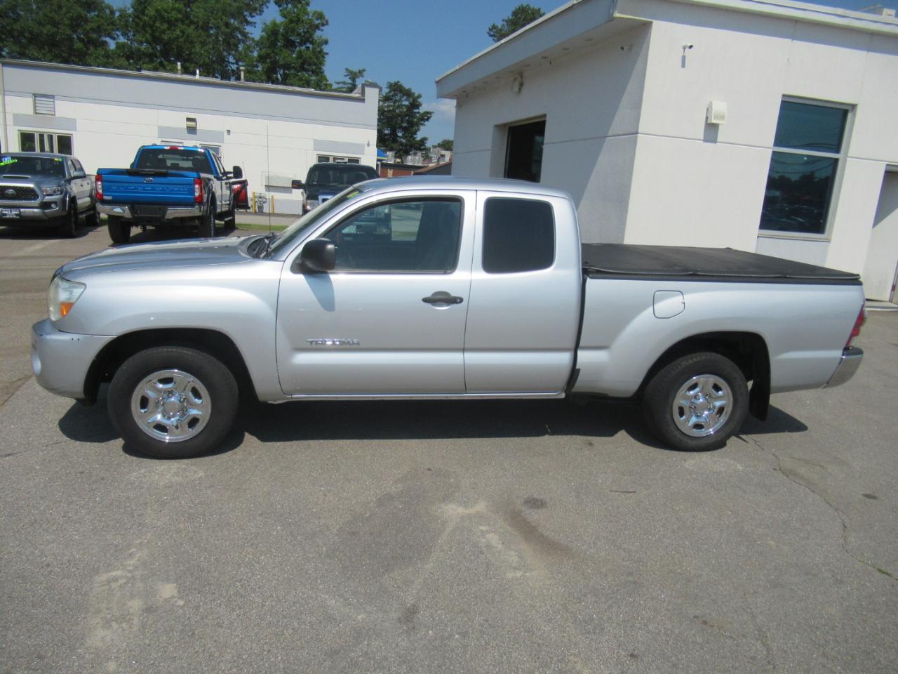 Toyota Tacoma  2011
