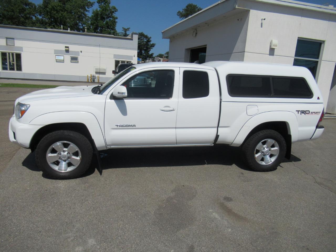 Toyota Tacoma  2015