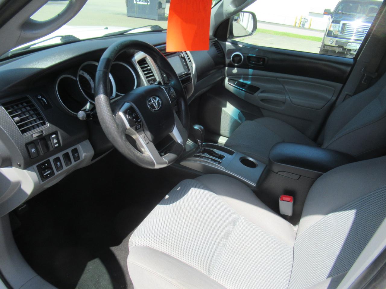 Toyota Tacoma  2015