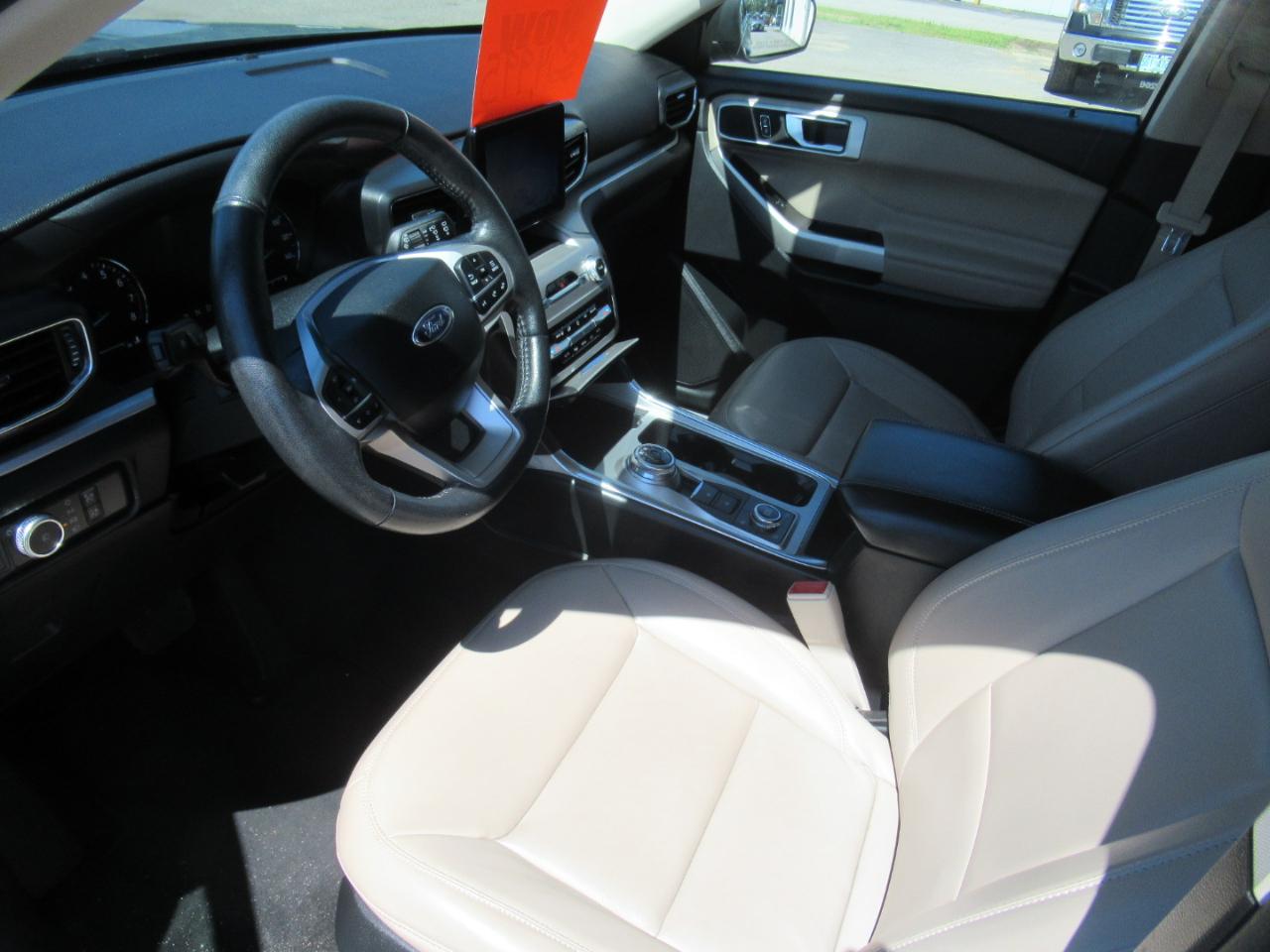 Ford Explorer  2021