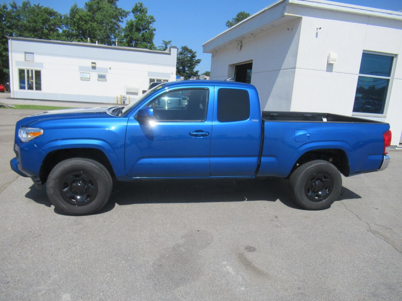 Toyota Tacoma  2017