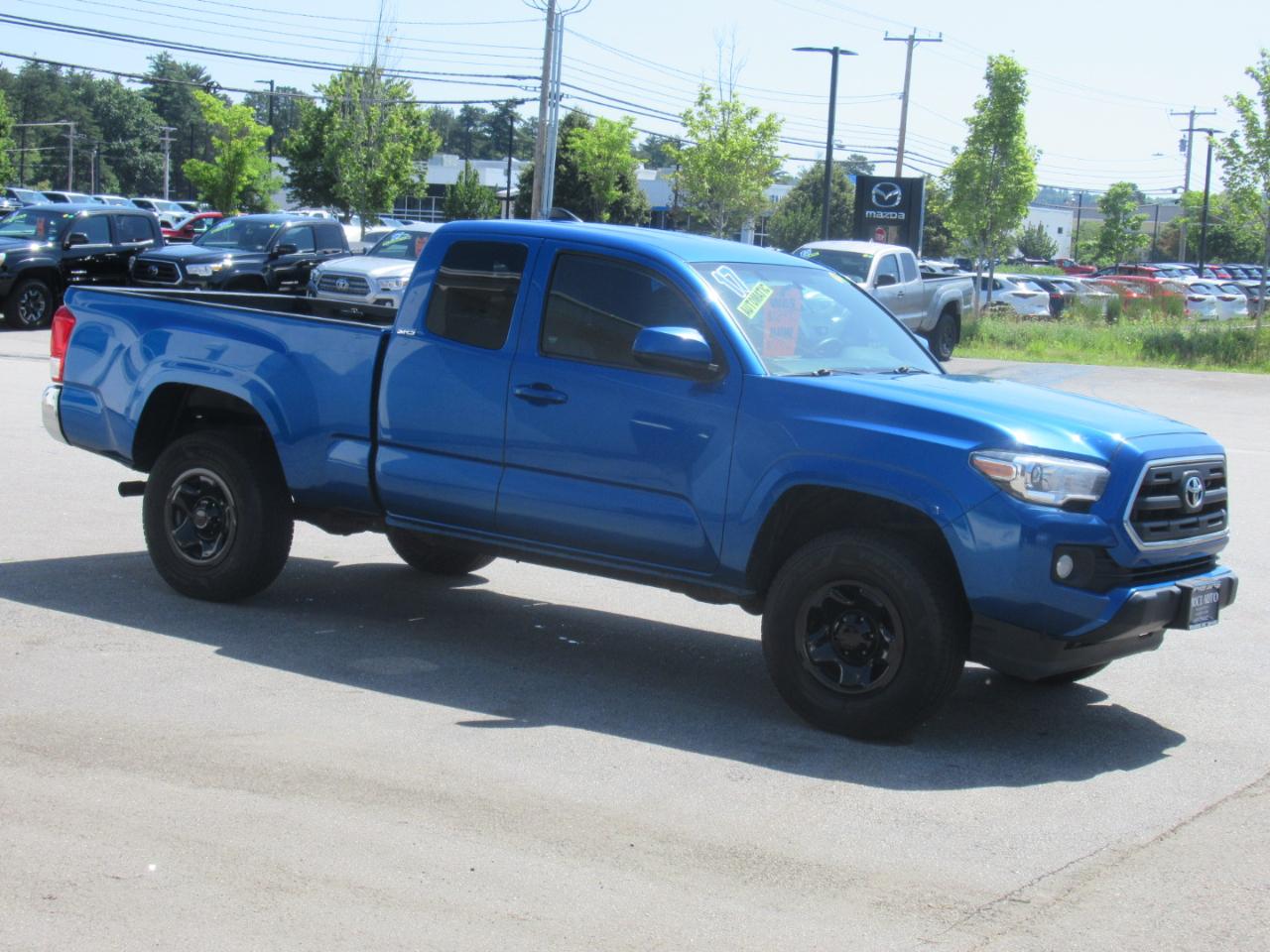 Toyota Tacoma  2017