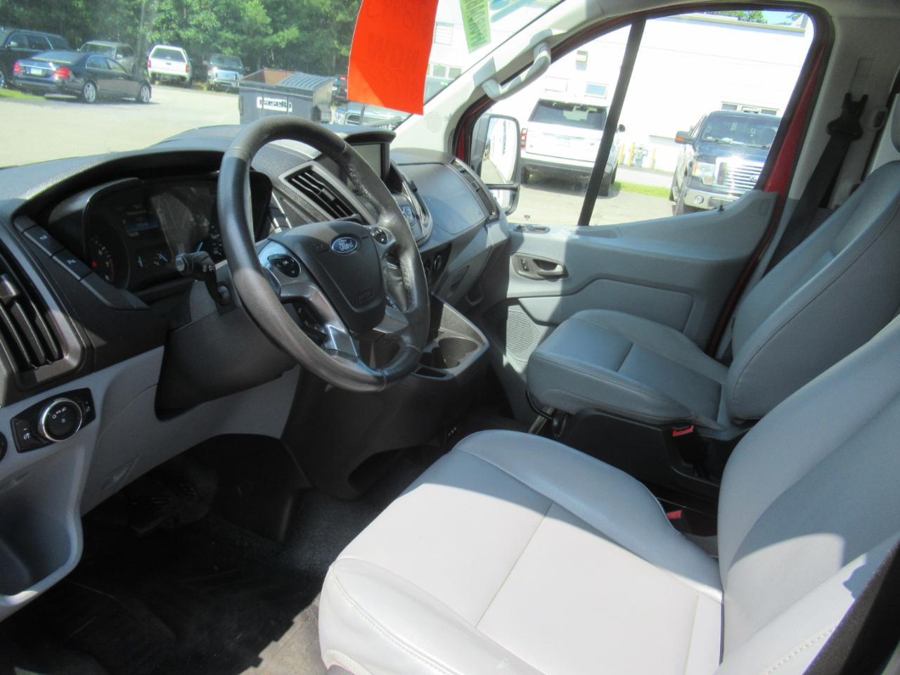Ford Transit  2015