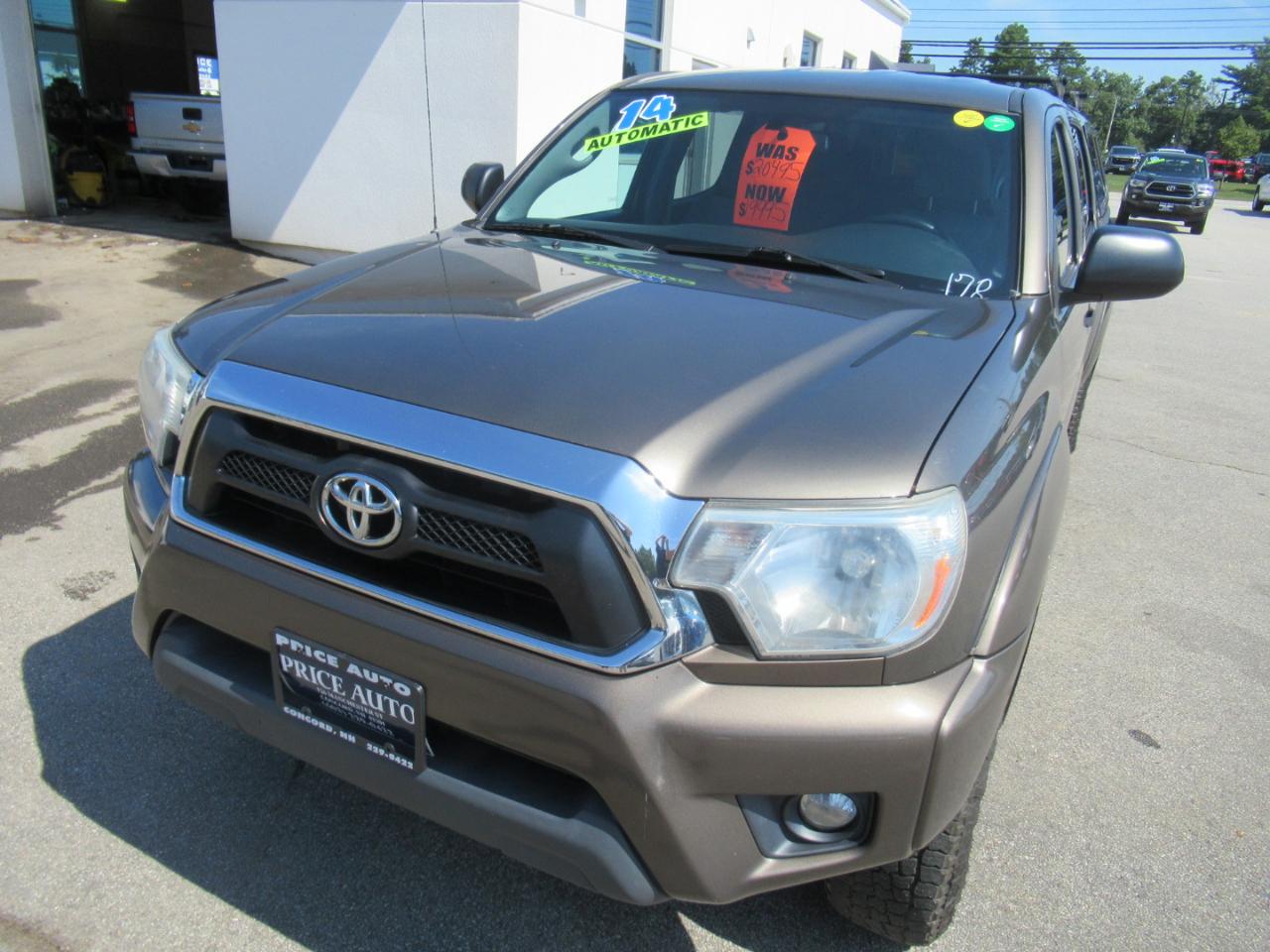 Toyota Tacoma  2014