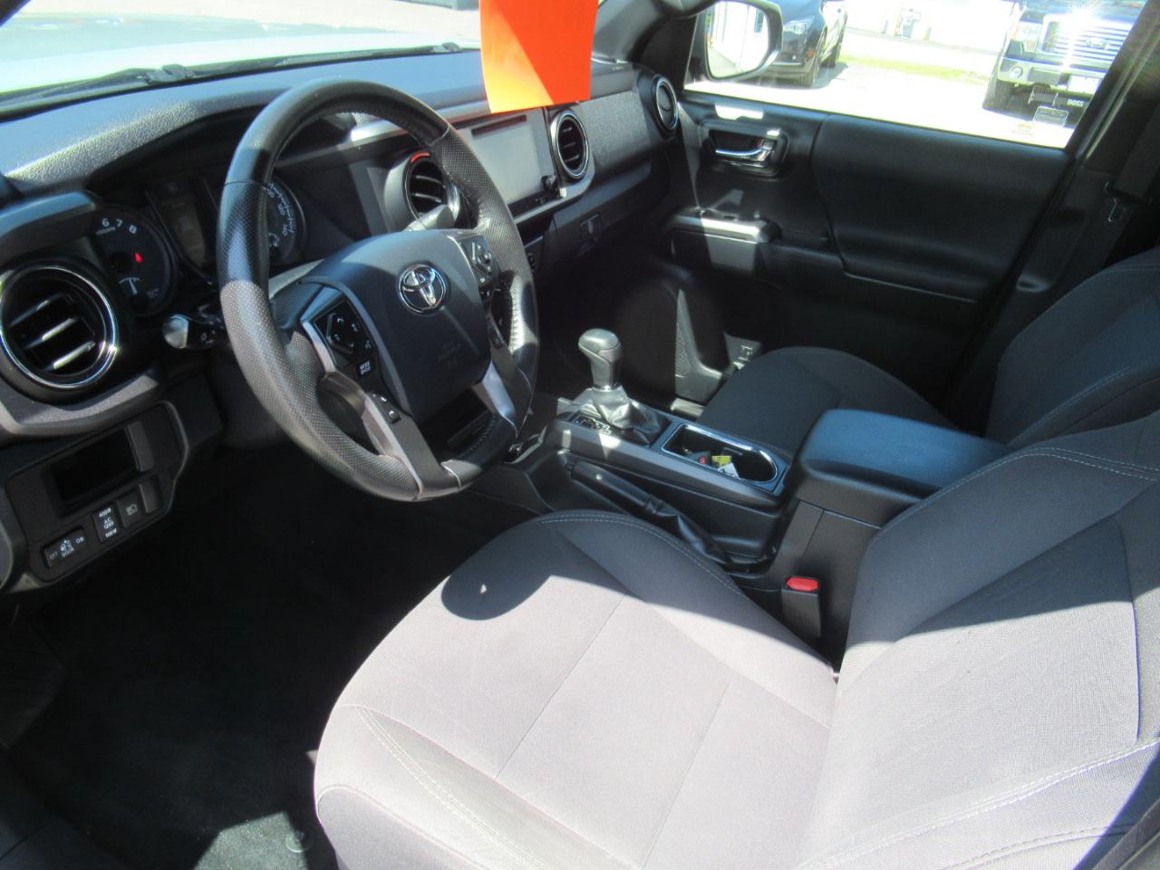 Toyota Tacoma  2018