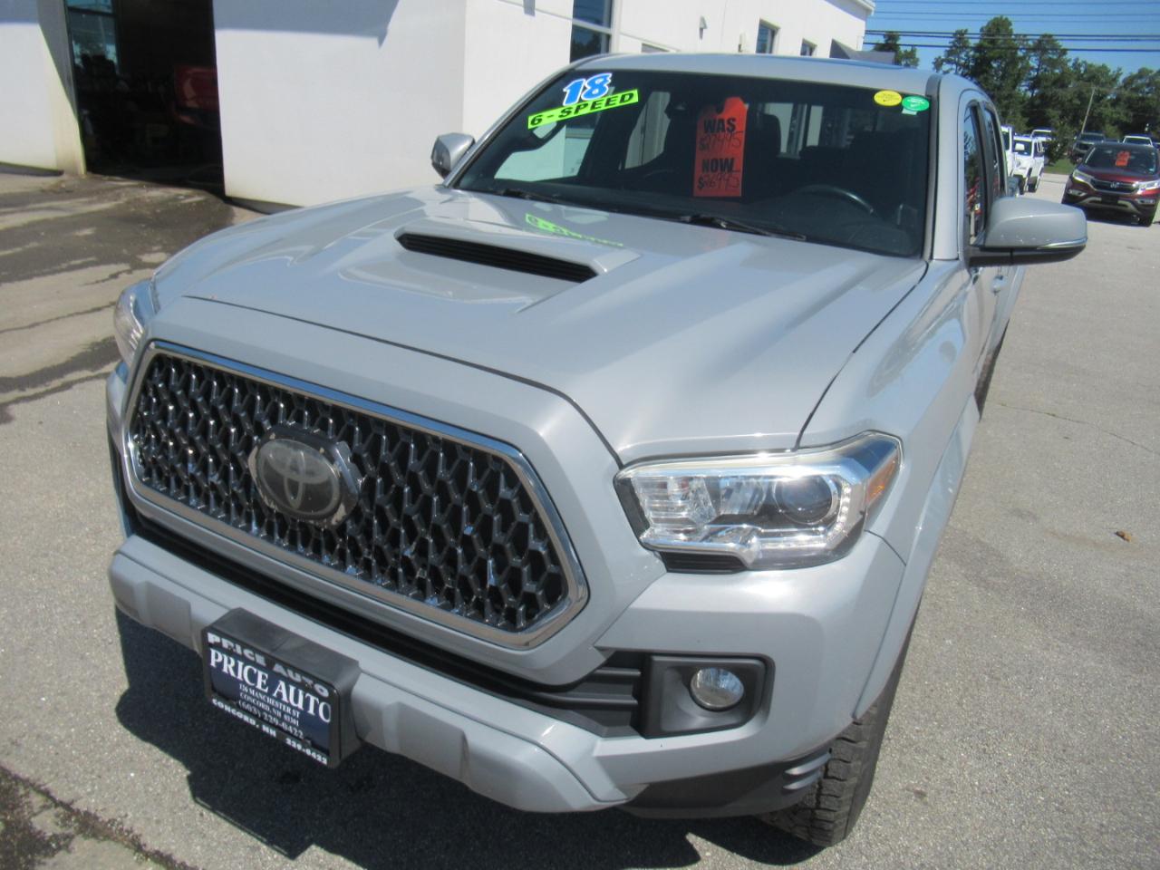 Toyota Tacoma  2018