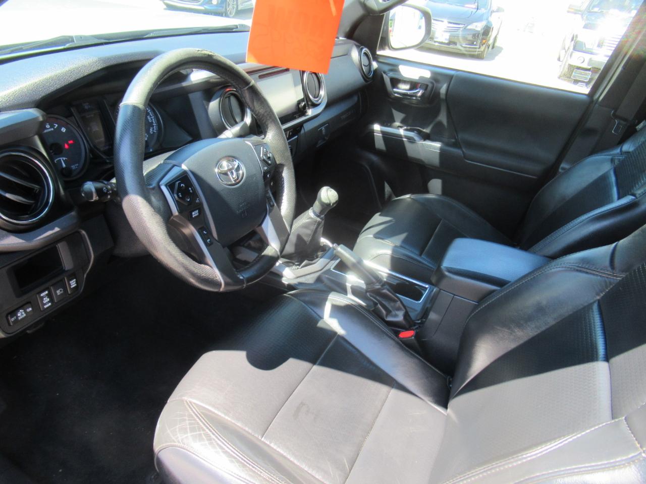 Toyota Tacoma  2018