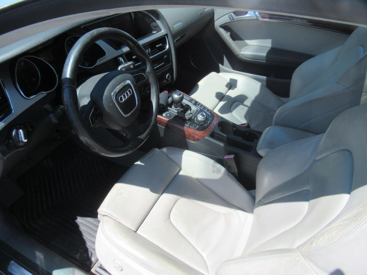 Audi A5  2011