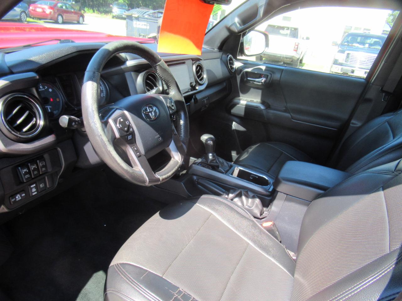 Toyota Tacoma  2018
