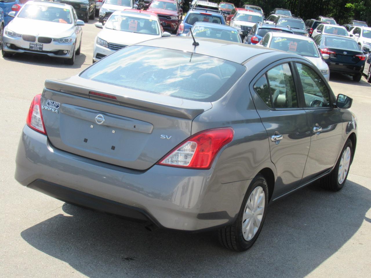 Nissan Versa Sedan  2018