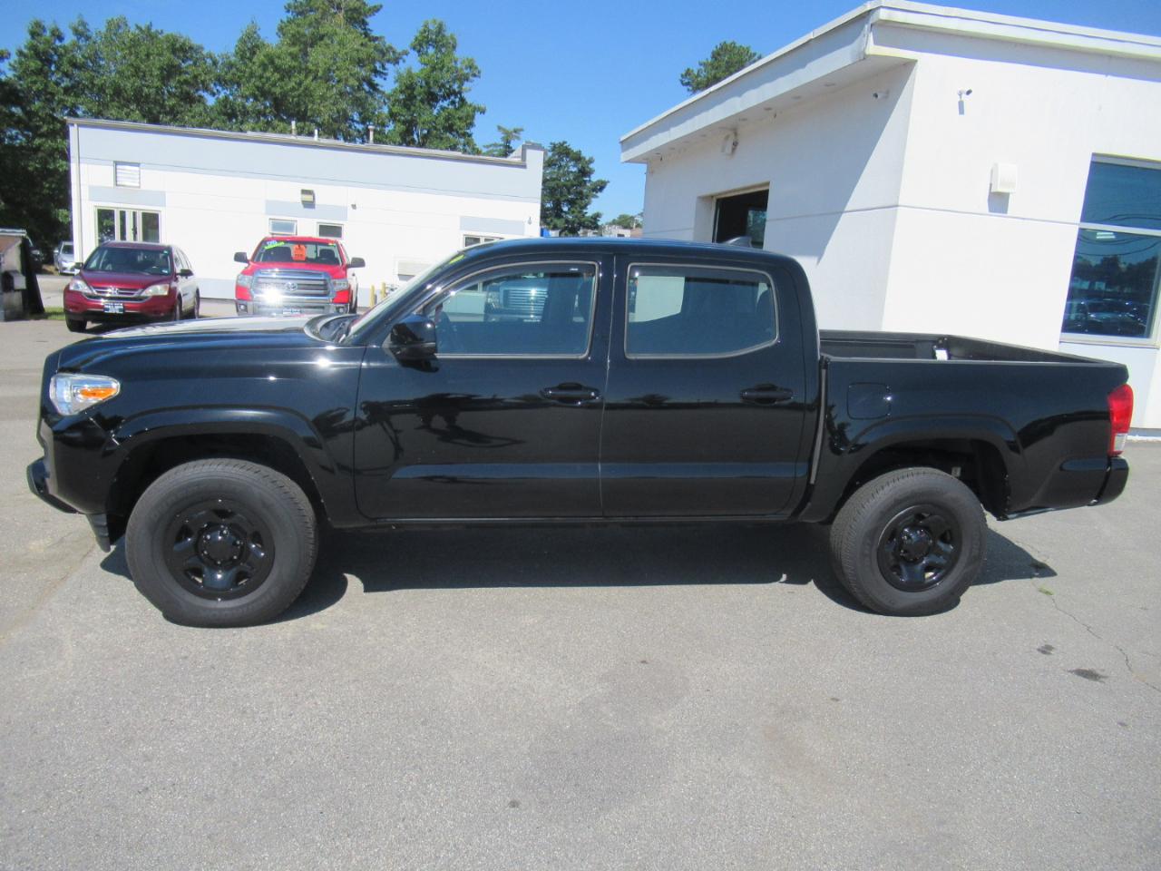 Toyota Tacoma  2017