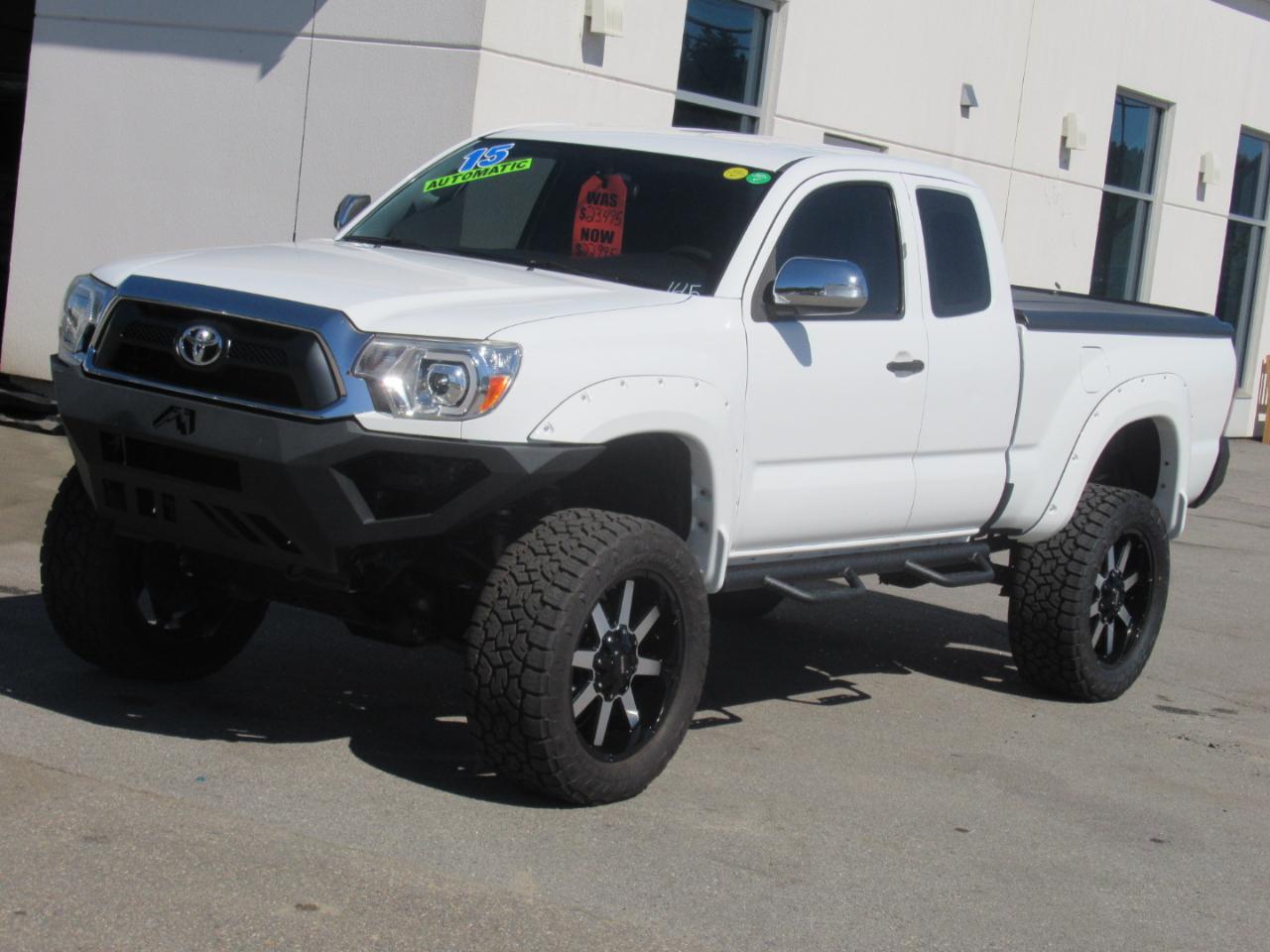Toyota Tacoma  2015
