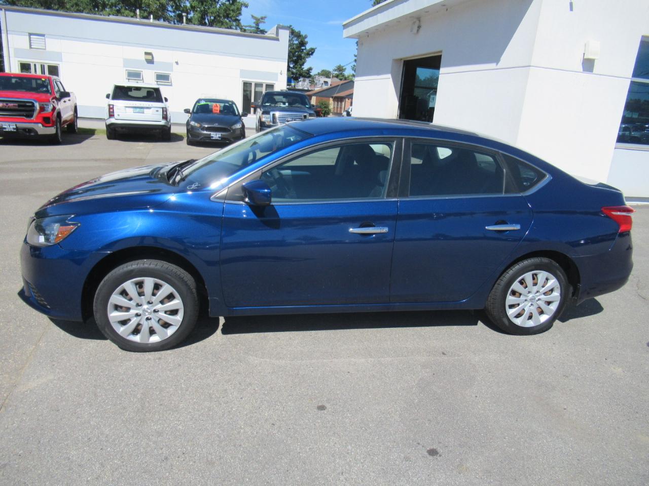 Nissan Sentra  2017