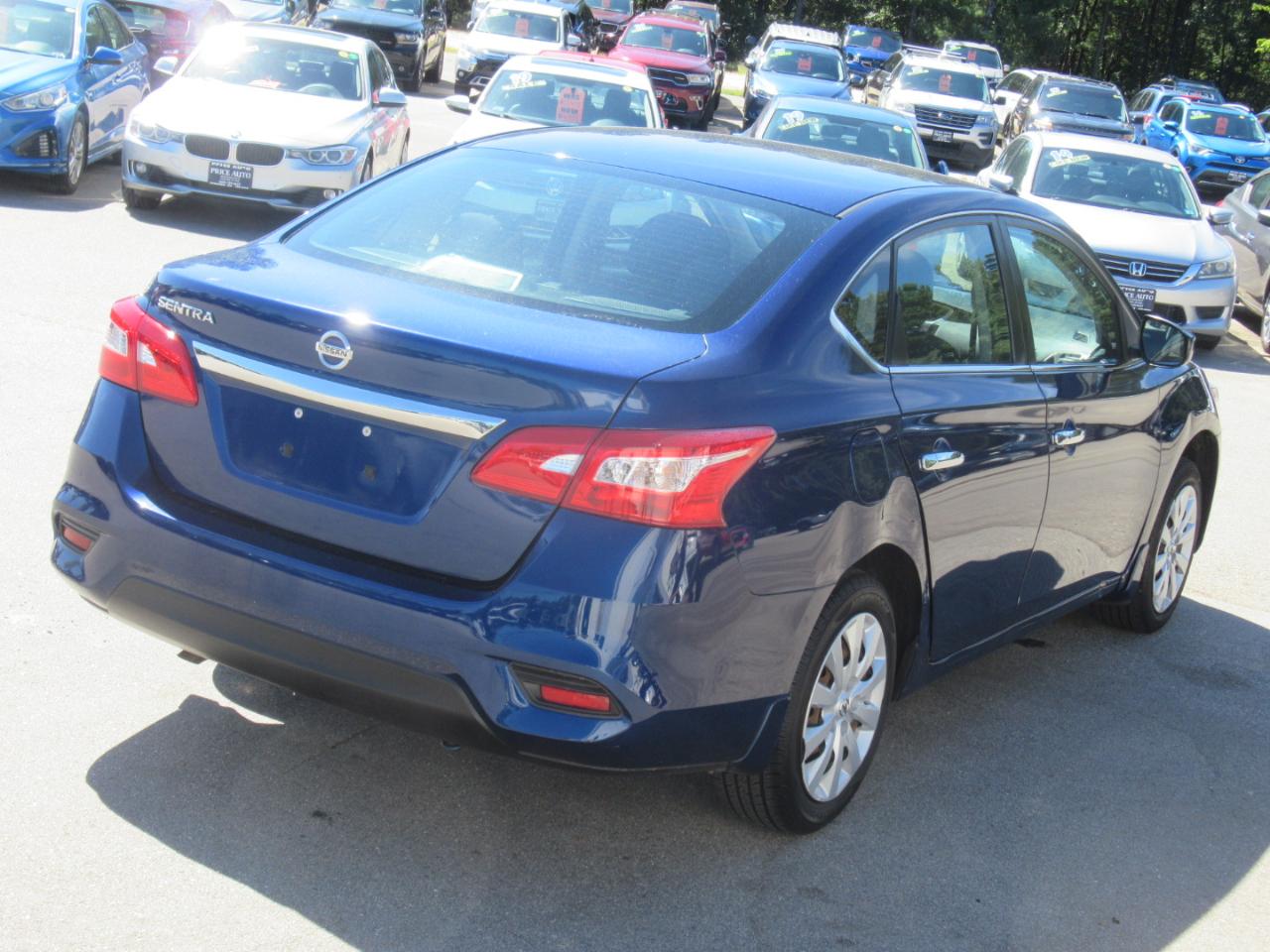 Nissan Sentra  2017
