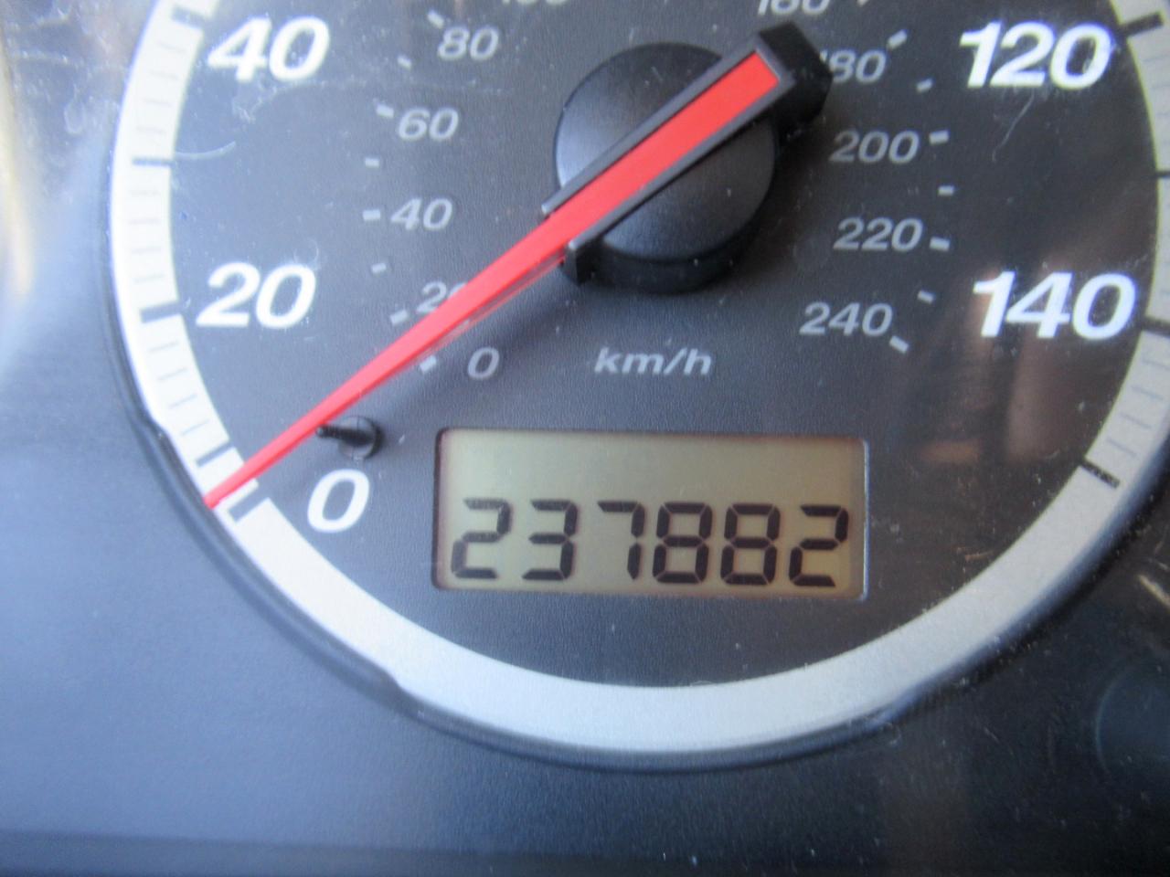Honda CR-V  2004
