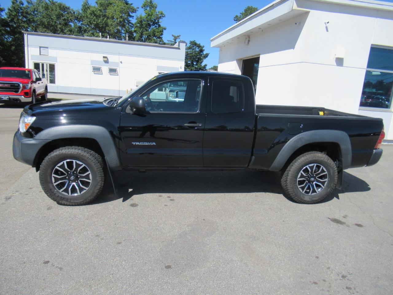 Toyota Tacoma  2015