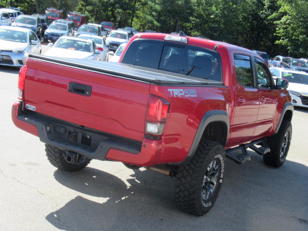 Toyota Tacoma  2018