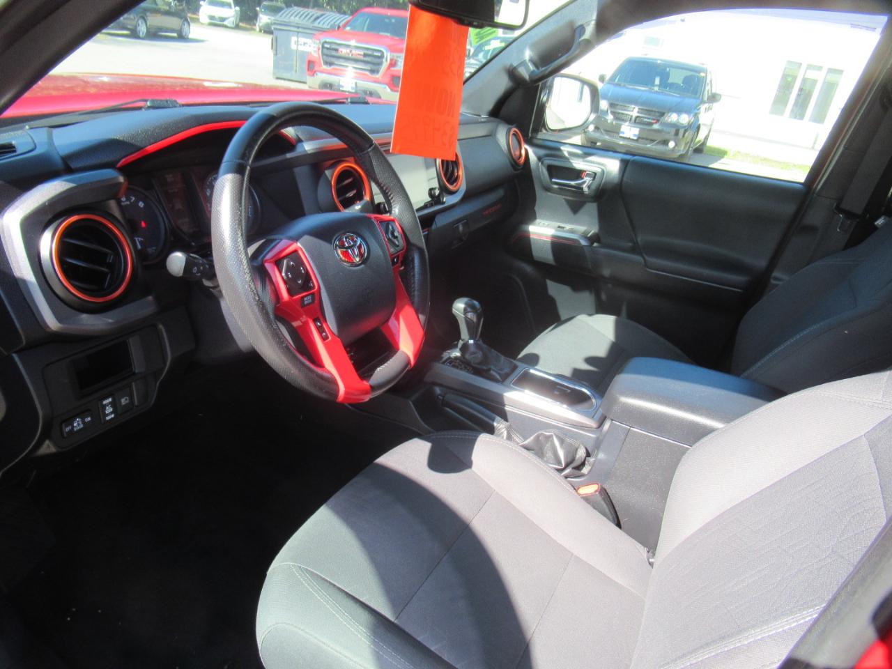 Toyota Tacoma  2018