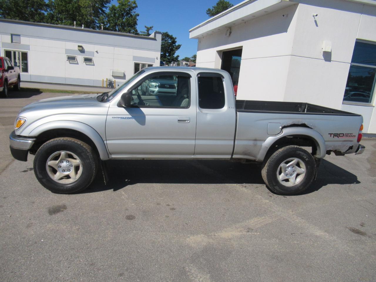 Toyota Tacoma  2004