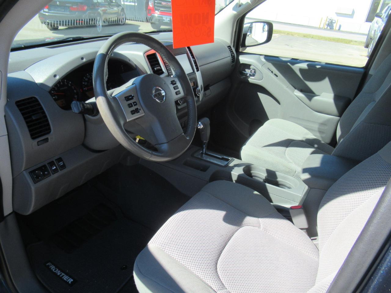 Nissan Frontier  2019