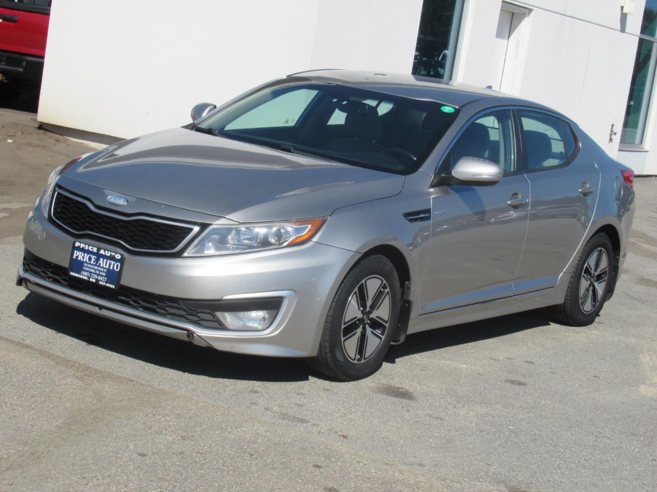 Kia Optima Hybrid  2013