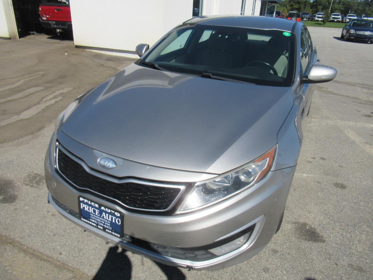 Kia Optima Hybrid  2013