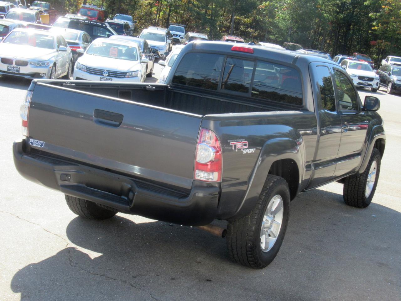 Toyota Tacoma  2010