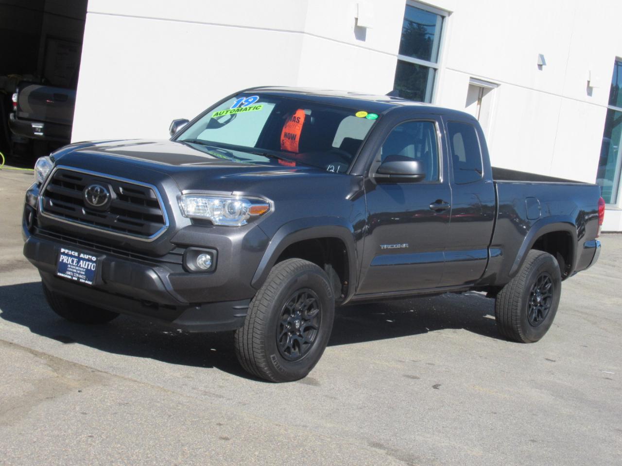 Toyota Tacoma  2019