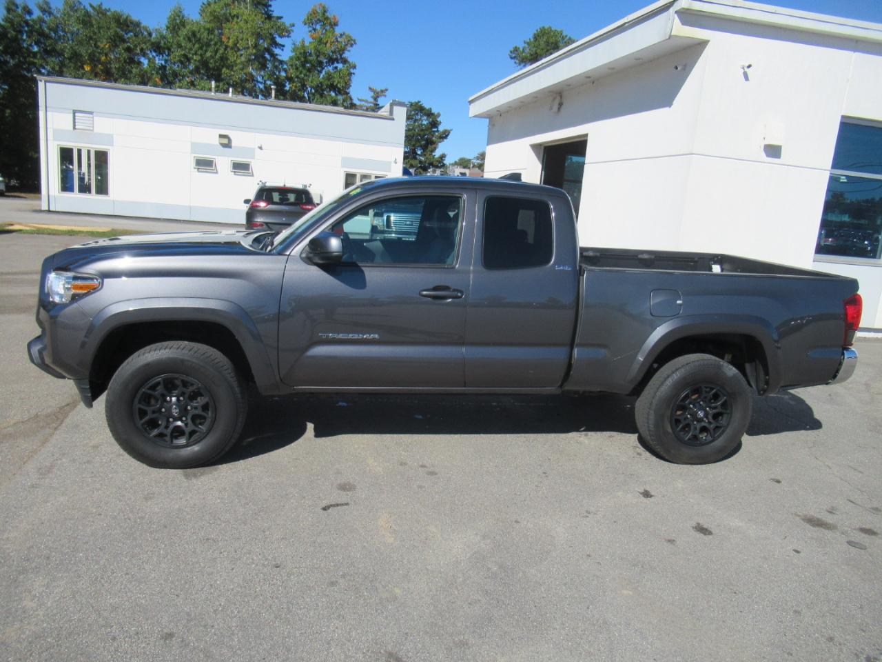 Toyota Tacoma  2019