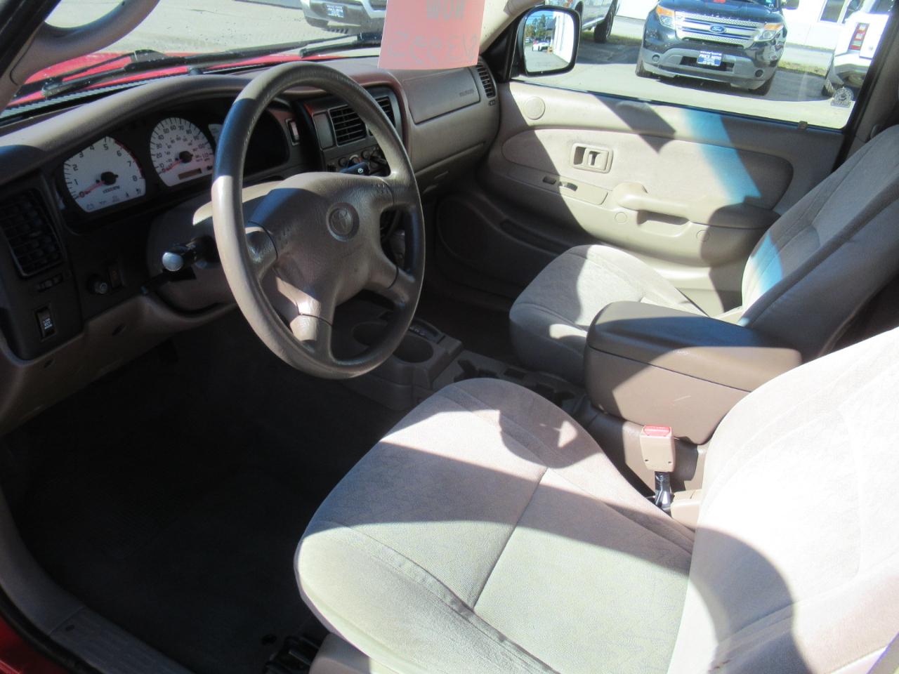 Toyota Tacoma  2004