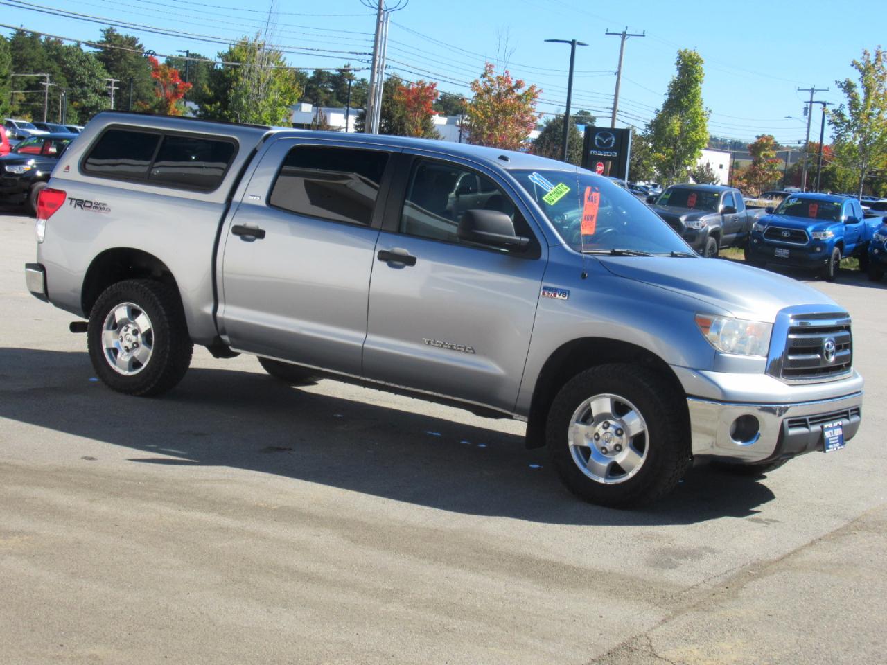 Toyota Tundra  2011