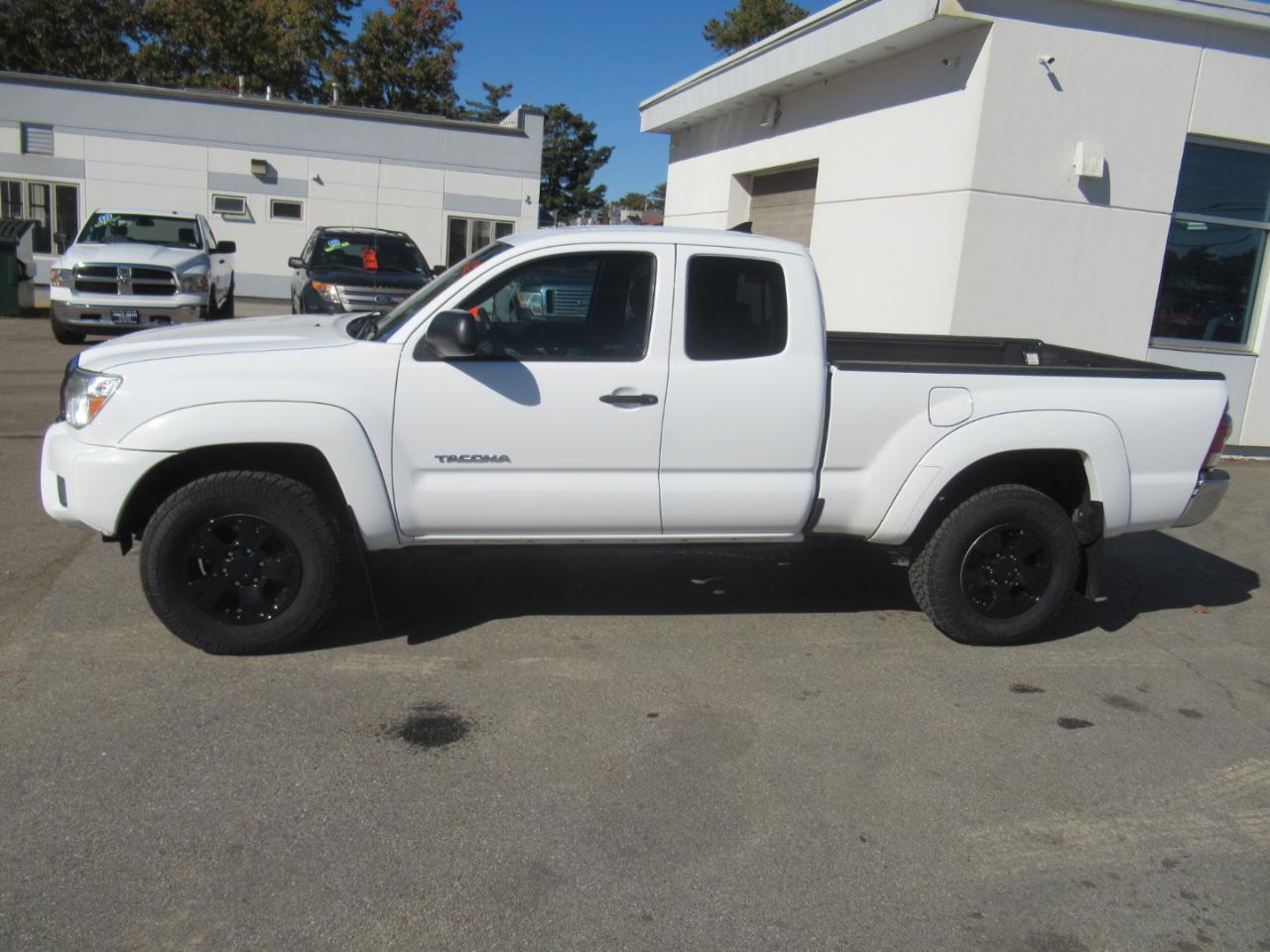Toyota Tacoma  2015