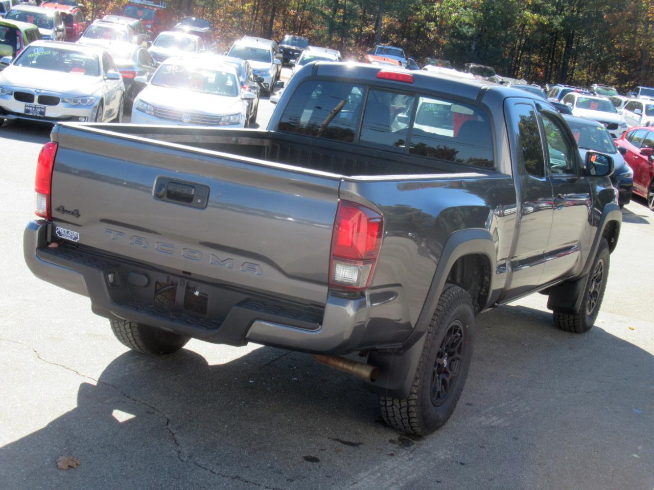 Toyota Tacoma  2019