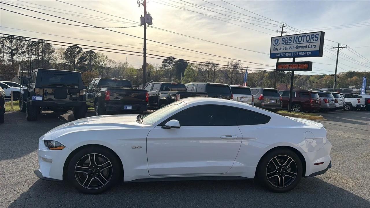 Ford Mustang GT Fastback 2020