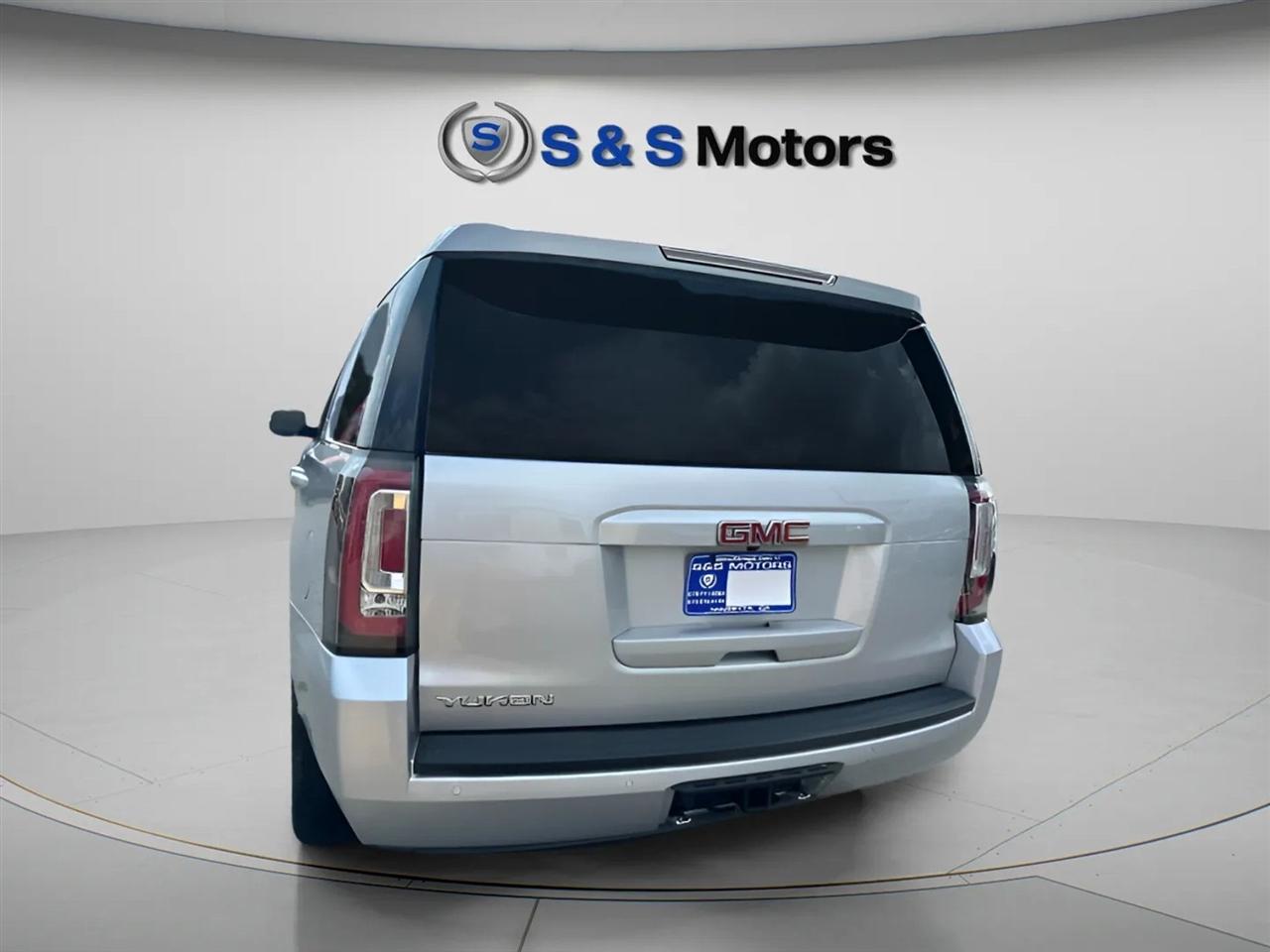 GMC Yukon 4WD 4dr SLT 2018