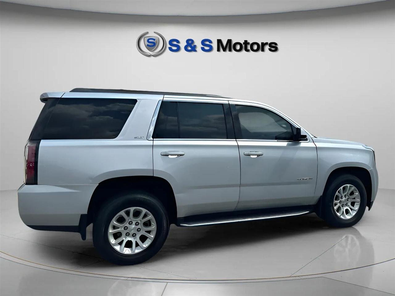 GMC Yukon 4WD 4dr SLT 2018