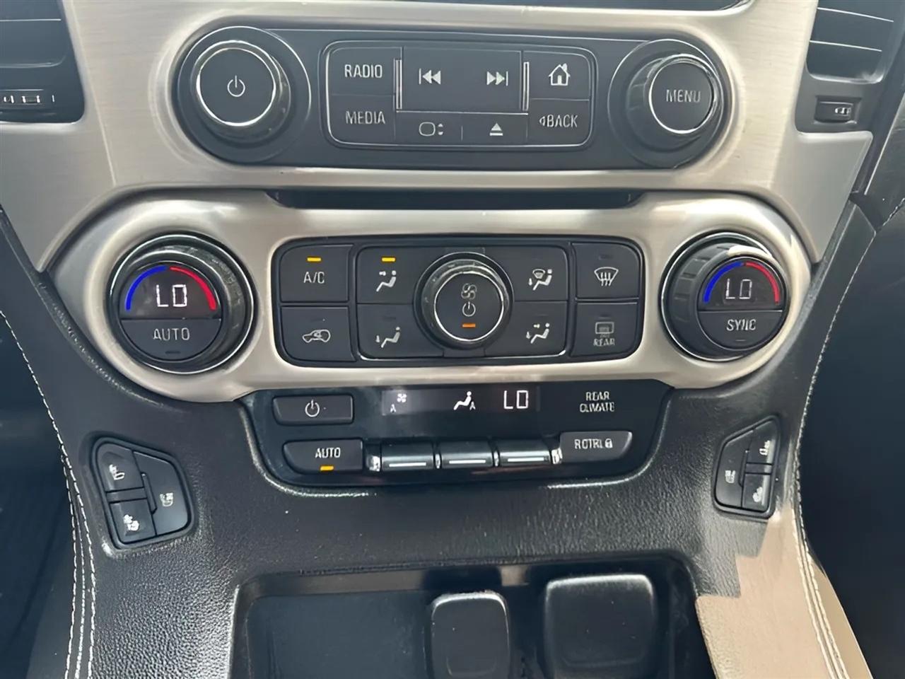 GMC Yukon 4WD 4dr SLT 2018