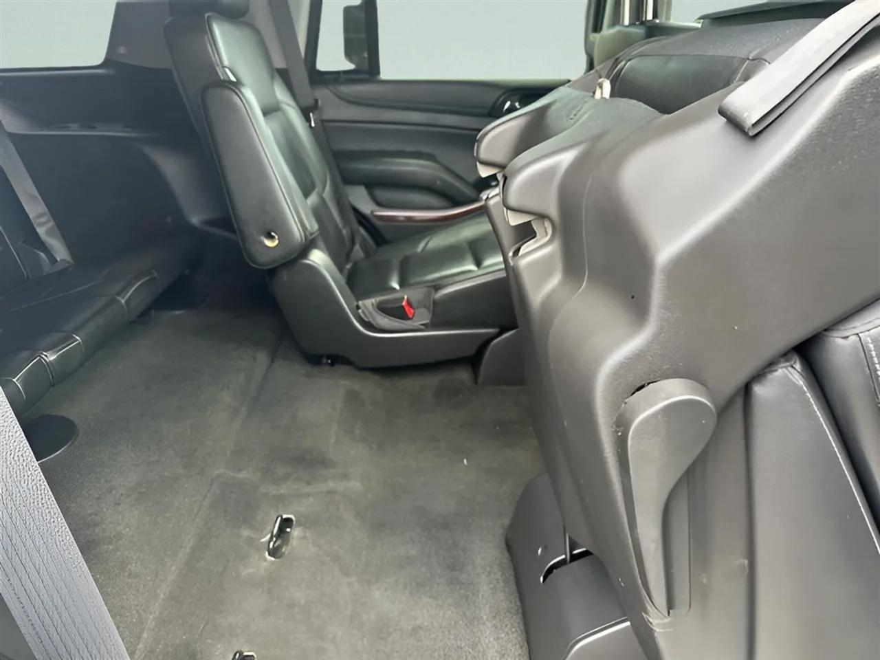 GMC Yukon 4WD 4dr SLT 2018