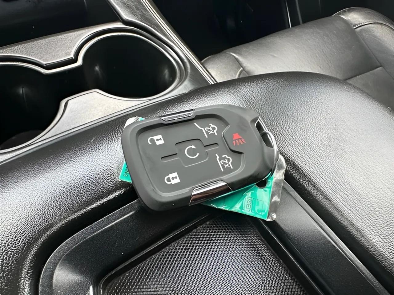 GMC Yukon 4WD 4dr SLT 2018